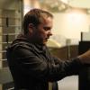 24:  Jack (Kiefer Sutherland) follows a lead to dangerous evidence in the 24 episode "11:00 PM - 12:00 AM" airing on Monday, April 10 (9:00-10:00 PM ET/PT) on FOX.  ©2006 Fox Broadcasting Co.  Cr:  Kelsey McNeal/FOX