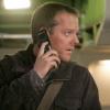 24: Jack (Kiefer Sutherland) boards a plane in his pursuit of the evidence against Logan in the 24 episode "Day 5: 2:00 AM - 3:00 AM" that aired on Monday, May 1 (9:00-10:00 PM ET/PT) on FOX. ©2006 Fox Broadcasting Co. Cr: Kelsey McNeal/FOX   