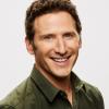 Mark Feuerstein of the CBS series 9JKL.  Photo: Cliff Lipson/CBS ÃÂ©2017 CBS Broadcasting, Inc. All Rights Reserved
