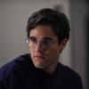 THE ASSASSINATION OF GIANNI VERSACE: AMERICAN CRIME STORY "House by the Lake" Episode 4 (Airs Wednesday, February 7, 10:00 p.m. e/p) -- Pictured: Darren Criss as Andrew Cunanan. CR: Ray Mickshaw/FX