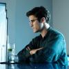 THE ASSASSINATION OF GIANNI VERSACE: AMERICAN CRIME STORY "Don't Ask Don't Tell" Episode 5 (Airs Wednesday, February 14, 10:00 p.m. e/p) -- Pictured: Darren Criss as Andrew Cunanan. CR: Ray Mickshaw/FX