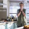"Angel Probation" -- Pictured: Jane Lynch (Amy). Amy is required to perform 10 good deeds to earn her angel powers back after losing them by cheating at a game, on ANGEL FROM HELL, Thursday, Feb. 11 (9:30-10:00 PM, ET/PT) on the CBS Television Network. Photo: Sonja Flemming/CBS ÃÂ©2016 CBS Broadcasting, Inc. All Rights Reserved.