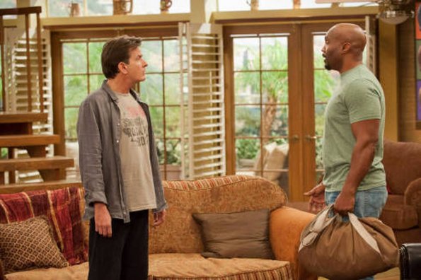 ANGER MANAGEMENT: Episode 7: Charlie's Patient Gets Out of Jail (Airs Thursday, August 2, 9:30 pm e/p) L-R:  Charlie Sheen as Charlie Goodson, James Black as Cleo. Photo: Prashant Gupta/FX Network