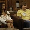 ANGER MANAGEMENT: Episode 4: Charlie's Dad Breaks Bad (Airs Thursday; January 31; 9:30 pm e/p) Pictured: (L-R) Noureen DeWulf as Lacey, Derek Richardson as Nolan. Photo: Jordin Althaus/FX Network
