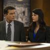 ANGER MANAGEMENT: Episode 8: Charlie is ann Expert Witness (Airs Thursday, February 28; 9:30 pm e/p) Pictured: (L-R) Charlie Sheen as Charlie Godson, Selma Blair as Kate Wales. CR: Prashant Gupta/FX Network