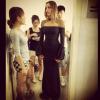 Arrow - Season 2 - Katie Cassidy - BTS Photoshoot Picture 3