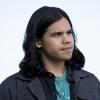 Arrow -- "Legends of Yesterday" -- Image AR408A_0091b.jpg -- Pictured: Carlos Valdes as Cisco Ramon  -- Photo: Katie Yu/ The CW -- ÃÂ© 2015 The CW Network, LLC. All Rights Reserved.