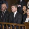 Arrow -- "Broken Hearts" -- Image AR416b_0298b.jpg -- Pictured (L-R): Paul Blackthorne as Detective Quentin Lance, Stephen Amell as Oliver Queen and Willa Holland as Thea Queen -- Photo: Diyah Pera /The CW -- ÃÂ© 2016 The CW Network, LLC. All Rights Reserved.
