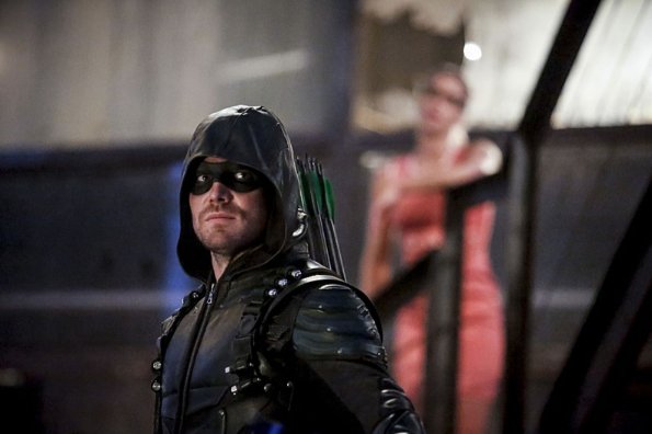 Arrow -- "The Recruits" -- Image AR502a_0057b.jpg -- Pictured (L-R): Stephen Amell as Green Arrow and Emily Bett Rickards as Felicity Smoak -- Photo: Bettina Strauss/The CW -- ÃÂ© 2016 The CW Network, LLC. All Rights Reserved.