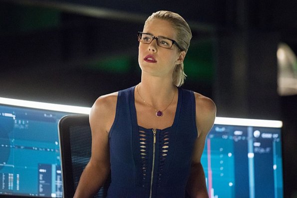 Arrow -- "Human Target" -- Image AR505a_0145.jpg -- Pictured: Emily Bett Rickards as Felicity Smoak -- Photo: Dean Buscher/The CW -- ÃÂ© 2016 The CW Network, LLC. All Rights Reserved.