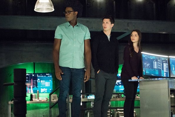 Arrow -- "Human Target" -- Image AR505a_0205.jpg -- Pictured (L-R):  Echo Kellum as Curtis Holt, Joe Dinicol as Rory Regan/Ragman, and Madison McLaughlin as Evelyn Sharp/Artemis -- Photo: Dean Buscher/The CW -- ÃÂ© 2016 The CW Network, LLC. All Rights Reserved.