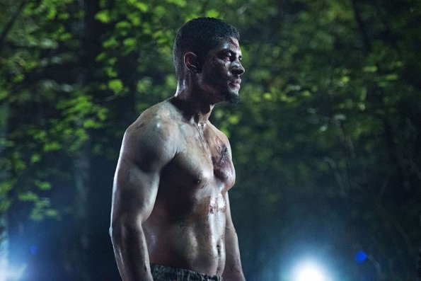 Arrow -- "Human Target" -- Image AR505a_0366.jpg -- Pictured: Rick Gonzalez as Rene Ramirez/Wild Dog -- Photo: Dean Buscher/The CW -- ÃÂ© 2016 The CW Network, LLC. All Rights Reserved.