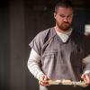 Arrow -- "Inmate #4587" -- Image Number: AR701B_0035b.jpg -- Pictured: Stephen Amell as Oliver Queen/Green Arrow -- Photo: Jack Rowand/The CW -- ÃÂ© The CW Network, LLC. All rights reserved.