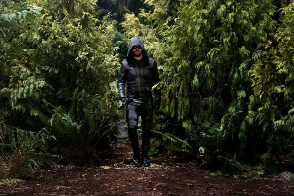 arrow-episode-807-purgator-promotional-photo-12