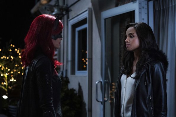 114_batwoman_photo10