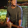 BEN AND KATE: Will (guest star Geoff Stults) performs with his band, ZZ Scott, in the &quot;Guitar Face&quot; episode of BEN AND KATE airing Tuesday, Nov. 27 (8:30-9:00 PM ET/PT) on FOX. &#xa9;2012 Fox Broadcasting Co. Cr: Jennifer Clasen/FOX