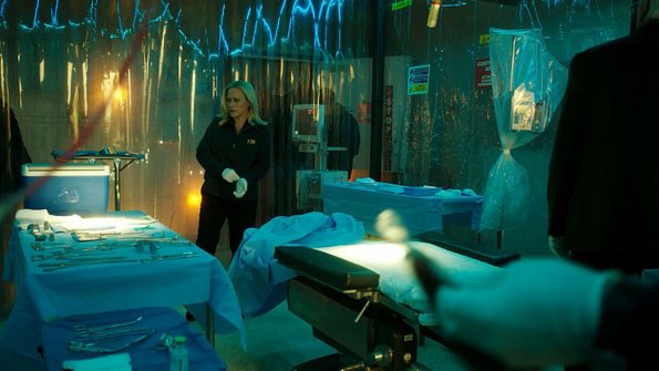 "Fit-and-Run" -- When a jogger\'s body is found, the Cyber team use the fitness tracker she was wearing at the time of the murder to retrace her steps for the entire night leading up to her death, on CSI: CYBER, Sunday, Feb. 21 (10:00-11:00 PM, ET/PT) on the CBS Television Network. Pictured: Patricia Arquette Framegrab: CBS ÃÂ©2016 CBS Broadcasting, Inc. All Rights Reserved