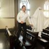 Crazy Ex-Girlfriend -- "To Josh, With Love" -- Image Number: CEG302a_0225.jpg -- Pictured: Vincent Rodriguez III as Josh -- Photo: Scott Everett White/The CW -- ÃÂ© 2017 The CW Network, LLC. All Rights Reserved.