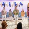 Crazy Ex-Girlfriend -- "I See You" -- Image Number: CEG406b_0649.jpg -- Pictured (L-R): Scott Michael Foster as Nathaniel, Rachel Bloom as Rebecca, Pete Gardner as Darryl, Donna Lynne Champlin as Paula and Vincent Rodriguez III as Josh -- Photo: Greg Gayne/The CW -- ÃÂ© 2018 The CW Network, LLC. All Rights Reserved.