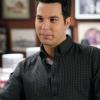 Crazy Ex-Girlfriend -- "I\'m In Love" -- Image Number: CEG417b_0056.jpg -- Pictured: Skylar Astin as Greg -- Photo: Greg Gayne/The CW -- ÃÂ© 2019 The CW Network, LLC. All rights reserved.