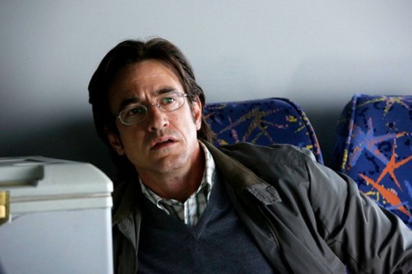 new-tv-shows-2013-crisis1