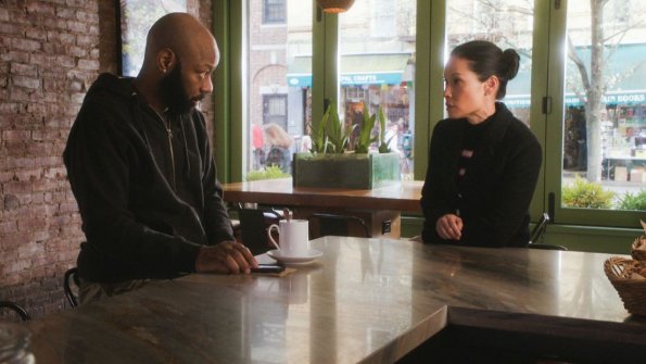 "Moving Targets" -- When a reality show contestant is murdered, Holmes and Watson zero in on another competitor as a suspect, a former war criminal who may be the most skilled killer they\'ve ever pursued. Also, for the first time since he attacked Sherlock, Shinwell reaches out to Joan to ask for a favor, on ELEMENTARY, Sunday, May 7 (10:00-11:00 PM, ET/PT) on the CBS Television Network. Series star Lucy Liu directed the episode.  Pictured Nelsan Ellis as Shinwell Johnson and Lucy Liu as Joan Watson  Photo: Best Possible Screen Grab/CBS ÃÂ©2017 CBS Broadcasting, Inc. All Rights Reserved
