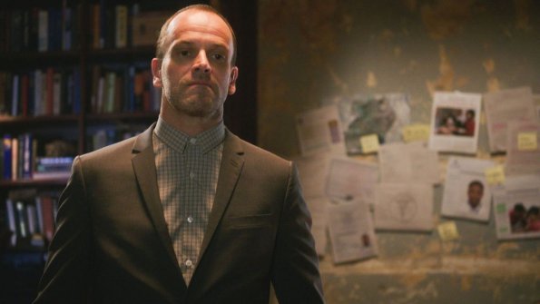 "Moving Targets" -- When a reality show contestant is murdered, Holmes and Watson zero in on another competitor as a suspect, a former war criminal who may be the most skilled killer they\'ve ever pursued. Also, for the first time since he attacked Sherlock, Shinwell reaches out to Joan to ask for a favor, on ELEMENTARY, Sunday, May 7 (10:00-11:00 PM, ET/PT) on the CBS Television Network. Series star Lucy Liu directed the episode.  Pictured Jonny Lee Miller as Sherlock Holmes Photo: Best Possible Screen Grab/CBS ÃÂ©2017 CBS Broadcasting, Inc. All Rights Reserved