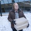 FARGO -- “The Narrow Escape Problem” – Year 3, Episode 4 (Airs May 10, 10:00 pm e/p) Pictured (l-r): Ewan McGregor as Ray Stussy. CR: Chris Large/FX