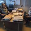 FARGO -- “The Narrow Escape Problem” – Year 3, Episode 4 (Airs May 10, 10:00 pm e/p) Pictured (l-r): Ewan McGregor as Ray Stussy, Carrie Coon as Gloria Burgle. CR: Chris Large/FX