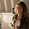 Alycia Debnam-Carey as Alicia Clark - Fear the Walking Dead _ Season 3, Episode 1 - Photo Credit: Michael Desmond/AMC