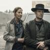 Jenna Elfman as June, Garret Dillahunt as John Dorie - Fear the Walking Dead _ Season 5, Episode 6 - Photo Credit: Van Redin/AMC