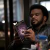 GHOSTED: Craig Robinson in the "The Article" episode of GHOSTED airing Sunday, June 24 (9:30-10:00 PM ET/PT) on FOX. ©2018 Fox Broadcasting Co. CR: Jesse Giddings/FOX
