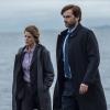 GRACEPOINT: Detectives Emmett Carver (David Tennant, R) and Ellie Miller (Anna Gunn, L) investigate the death of Danny Solano in "Episode Six" of GRACEPOINT airing Thursday, Nov. 6 (9:00-10:00 PM ET/PT) on FOX. ©2014 Fox Broadcasting Co. Cr: Ed Araquel/FOX
