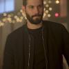 In The Dark -- "The Big Break" -- Image Number: ITD103b_0242.jpg -- Pictured: Casey Diedrick as Max -- Photo: Ben Mark Holzberg/The CW -- ÃÂ© 2019 The CW Network, LLC. All Rights Reserved.