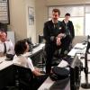 LA TO VEGAS: Dylan McDermott (C) in the "Training Day" episode of LA TO VEGAS airing Tuesday, April 10 (9:00-9:30 PM ET/PT) on FOX. CR: FOX