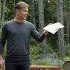 Legacies -- "Some People Just Want To Watch The World Burn" -- Image Number: LGC102b_1090b.jpg -- Pictured: Matthew Davis as Alaric -- Photo: Mark Hill/The CW -- ÃÂ© 2018 The CW Network, LLC. All rights reserved.