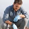 LETHAL WEAPON: Pictured: Clayne Crawford on LETHAL WEAPON premiering Wednesday, Sept. 21 (8:00-9:00 PM ET/PT) on FOX. ©2016 Fox Broadcasting Co. CR: Richard Foreman/FOX