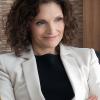 Mary Elizabeth Mastrantonio as Special Agent in Charge Nasreen "Naz" Pouran in LIMITLESS on CBS Television Network. Photo: Myles Aronowitz ÃÂ©2015 CBS Broadcasting, Inc. All Rights Reserved