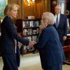 "E Pluribus Unum"-- Former Secretaries of State Hillary Clinton, General Colin Powell and Madeleine Albright joined TÃÂ©a Leoni on set at Madam Secretary. In this upcoming episode, Secretary of State Elizabeth McCord turns to the former Secretaries of State to ask their advice on how to respond to a delicate situation, in the fifth season premiere of MADAM SECRETARY, Sunday, October 7 (10:00-11:00 PM ET/PT) on the CBS Television Network. Pictured (L-R): TÃÂ©a Leoni as Elizabeth McCord,  Madeleine Albright, General Colin Powell, Hillary Clinton Photo: David M. Russell/CBSÃÂ©2018 CBS Broadcasting, Inc. All Rights Reserved