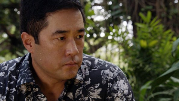 "A Kiss Before Dying" - When the Dobermans dig up what appears to be a human bone, Magnum and Higgins assist Katsumoto investigate the murder of his former mentor, on MAGNUM P.I., Monday, March 11 (9:00-10:00 PM, ET/PT) on the CBS Television Network.  Roger E. Mosley, who portrayed T.C. on the original "Magnum, P.I.," guest stars as Booky, a Vietnam veteran and barber who offers sage advice and a great haircut. Pictured: Tim Kang as Det. Gordon Katsumoto Photo: CBS ÃÂ©2019 CBS Broadcasting, Inc. All Rights Reserved