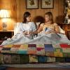 Lizzy Caplan as Virginia Johnson and Caitlin Fitzgerald as Libby Masters in Masters of Sex (season 3, episode 1) - Photo: Michael Desmond/SHOWTIME - Photo ID: MastersofSex_301_1678