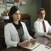 Lizzy Caplan as Virginia Johnson and Jeremy Strong as Art in Masters of Sex (season 4, episode 2) - Photo: Warren Feldman/SHOWTIME - Photo ID: MastersofSex_402_1084