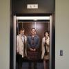 Michael Sheen as Dr. William Masters, Kevin Christy as Lester and Lizzy Caplan as Virginia Johnson in Masters of Sex (season 4, episode 4) - Photo: Warren Feldman/SHOWTIME - Photo ID: MastersofSex_404_0657