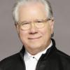 John Larroquette as Older Alex of the CBS series ME MYSELF & I, scheduled to air on the CBS Television Network.     Photo: Kevin Lynch/Warner Bros. Entertainment Inc.  ÃÂ© 2017 WBEI. All rights reserved.