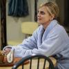 "Mahjong Sally and the Ecstasy" -- Christy and Bonnie don\'t know who to believe when they hear conflicting stories about Violet and Gregory\'s break-up, on MOM, Thursday, May 12 (9:01-9:30 PM, ET/PT) on the CBS Television Network. Linda Lavin returns as Phyllis, Gregory\'s mother. Pictured:  Anna Faris as Christy.  Photo: Monty Brinton/CBS ÃÂ©2016 CBS Broadcasting, Inc. All Rights Reserved
