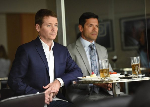 PITCH: L-R: Kevin Connolly and Mark Consuelos in the all-new “Don't Say It” episode of PITCH airing Thursday, Dec. 8 (9:00-10:00 PM ET/PT) on FOX. Cr: Ray Mickshaw / FOX. © 2016 FOX Broadcasting Co.