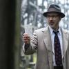 aidan_gillen_as_dr._j._allen_hynek_3_in_historys_project_blue_book_1