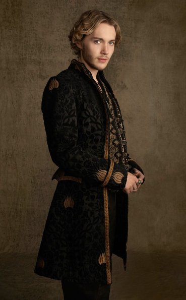 Reign - Season 2 - Cast Promotional Photos (1)