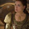 Reign -- "Wedlock" -- Image Number: RE309a_0197.jpg -- Pictured: Rachel Skarsten as Queen Elizabeth I -- Photo: Ben Mark Holzberg/The CW -- ÃÂ© 2015 The CW Network, LLC. All rights reserved.