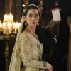 Reign -- "Pulling Strings" -- Image Number: RE409a_0317.jpg -- Pictured: Adelaide Kane as Mary, Queen of Scots -- Photo: Ben Mark Holzberg/The CW -- ÃÂ© 2017 The CW Network, LLC. All Rights Reserved